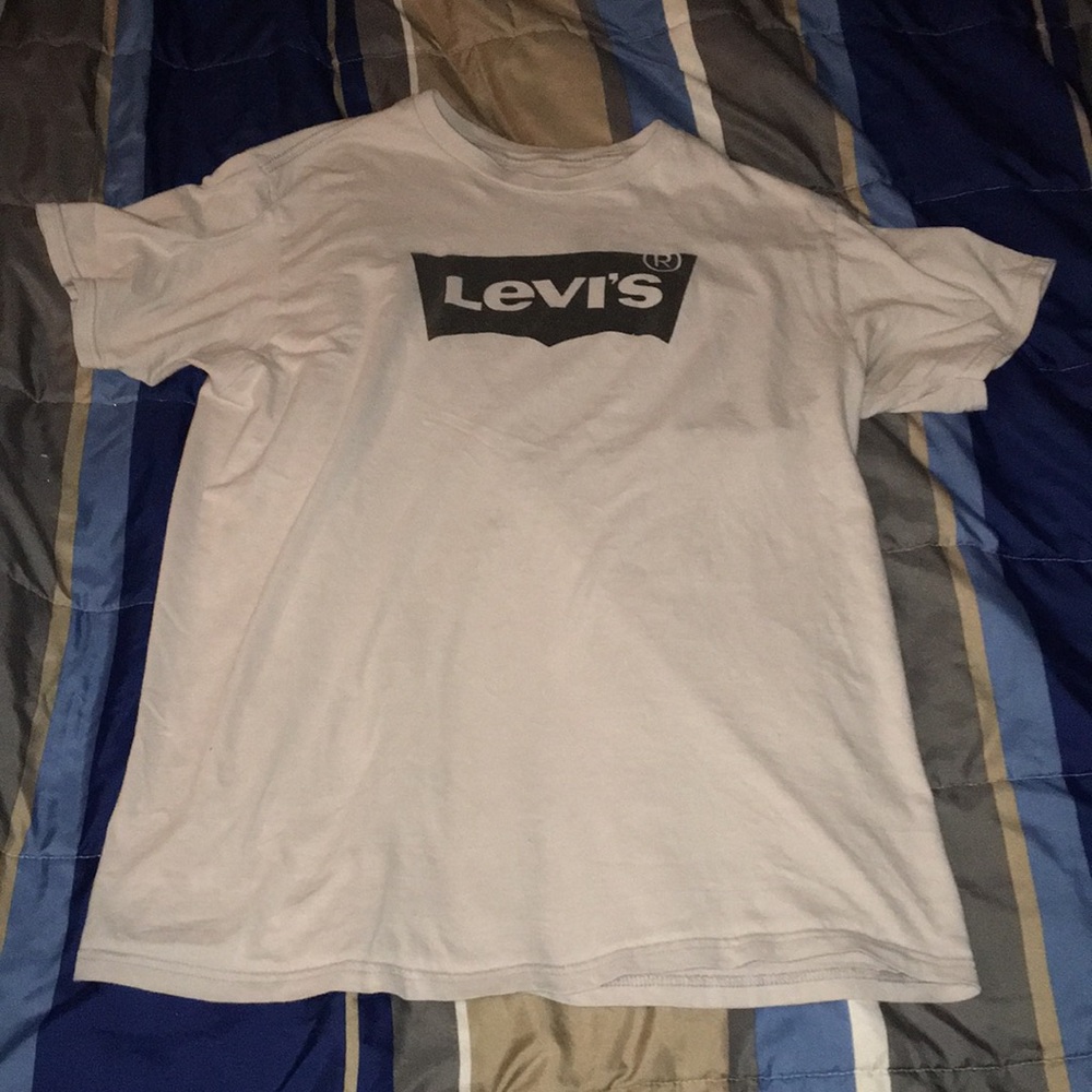 Levi’s men’s short sleeve shirt large
